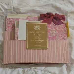 Anna Griffin 23 Piece Home Office Gift Set